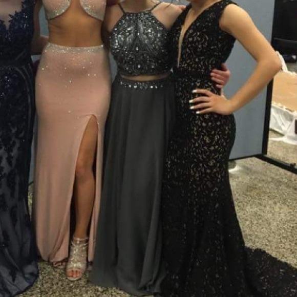 Prom dress - Picture 3 of 4